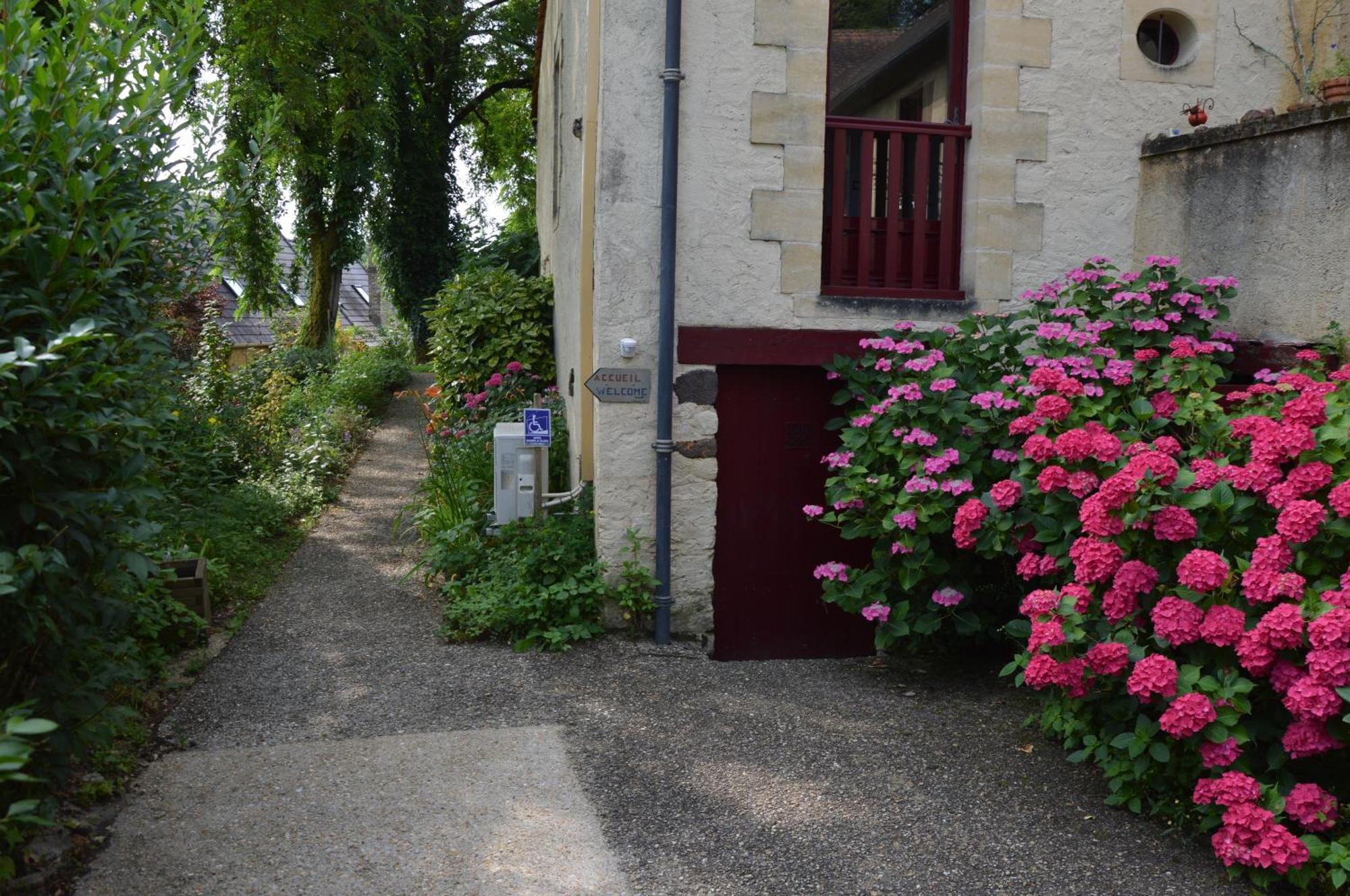 Les Deux Tours Bed & Breakfast Siorac-en-Perigord Exterior photo