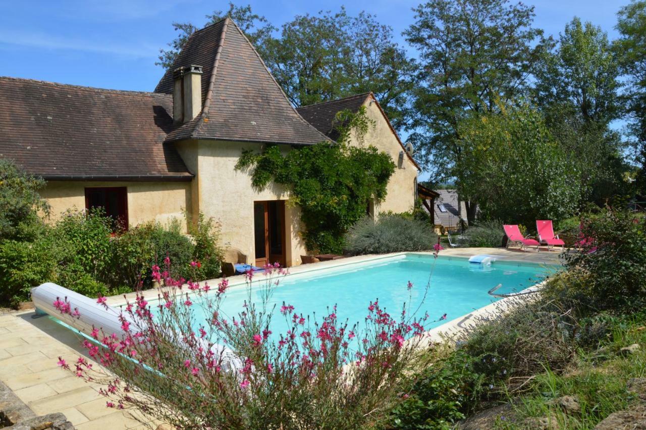 Les Deux Tours Bed & Breakfast Siorac-en-Perigord Exterior photo