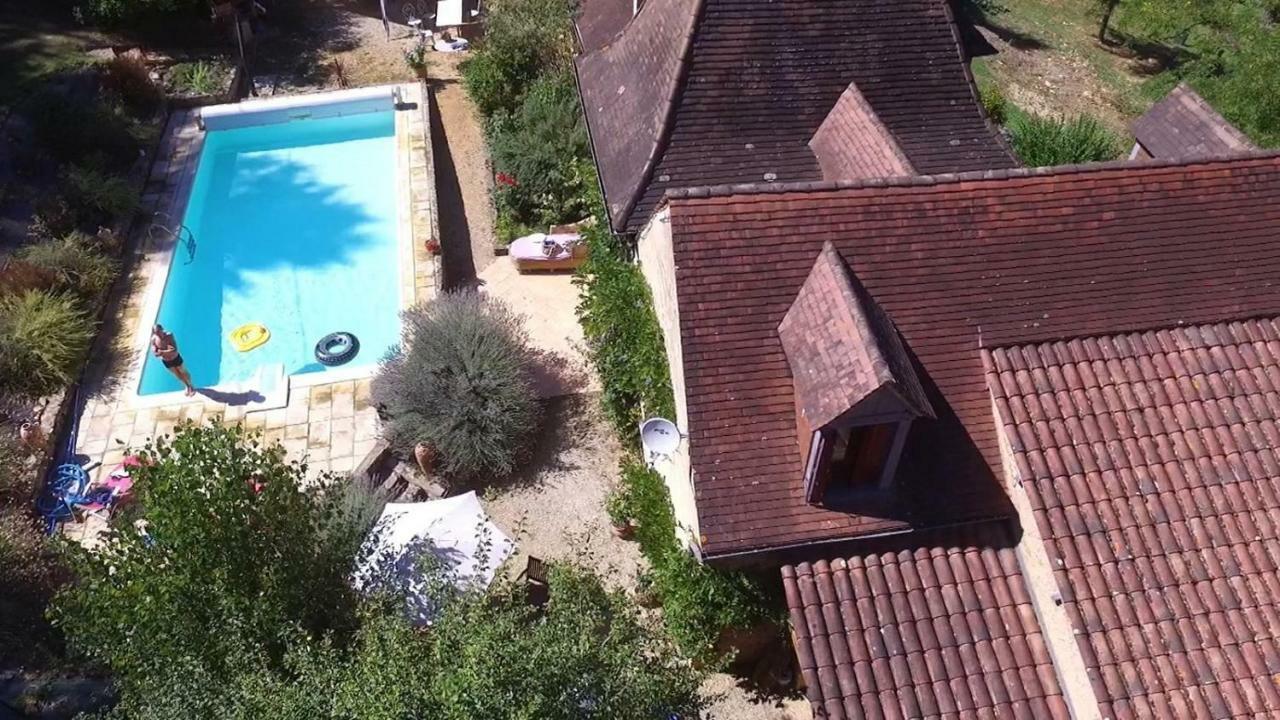 Les Deux Tours Bed & Breakfast Siorac-en-Perigord Exterior photo