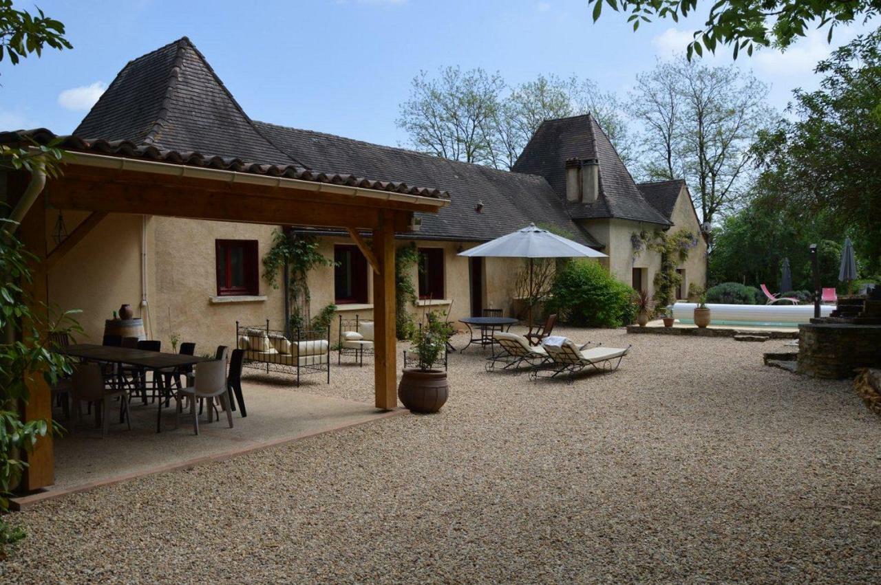 Les Deux Tours Bed & Breakfast Siorac-en-Perigord Exterior photo